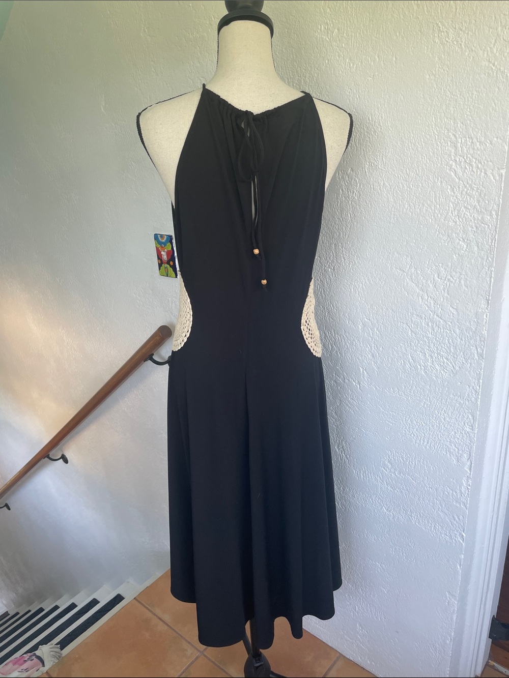 Vintage Maggie L Black Halter Dress with Cream Crochet Accents Size 10 - Picture 6 of 7